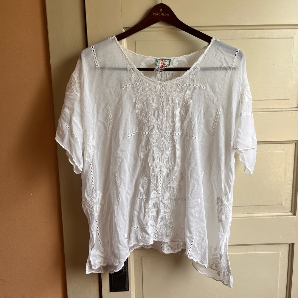 Johnny Was Cupro blouse in white size Med